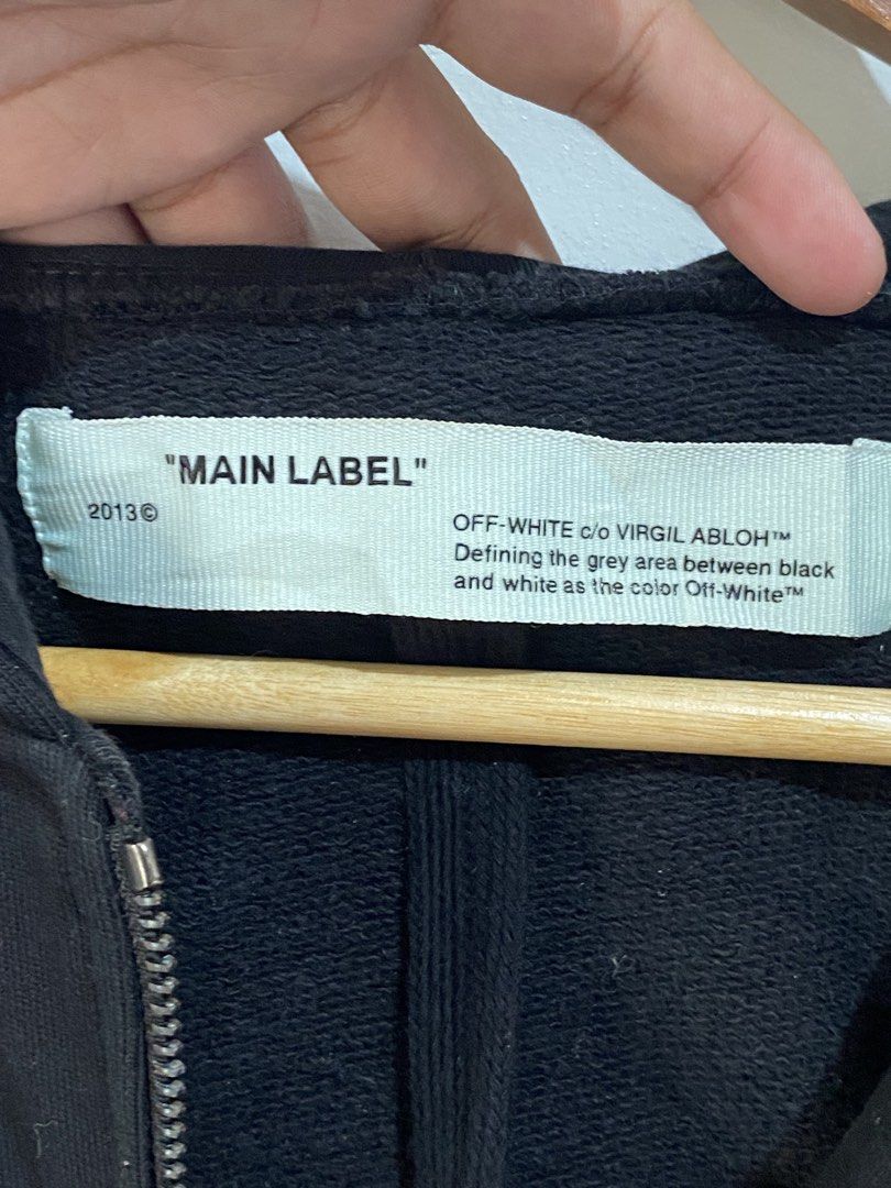 OFF WHITE RHINESTONES (Category: Luxury Apparel) located in Rizal. Submitted by thrift.cartel (Listing ID 1459714817, Image 3). Description: .