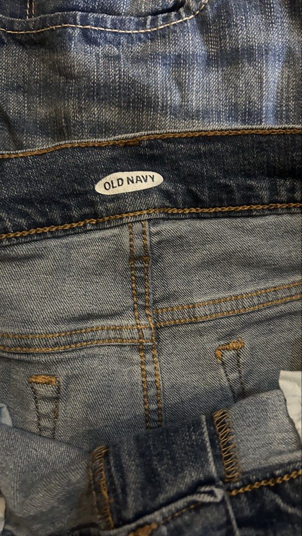 Old Navy & Seven7 Denim Shorts Bundle Size 12 (Category: Shorts) located in Manila. Submitted by larabac (Listing ID 1459816834, Image 2). Description: - Bundle of 3 denim shorts - Brands include Old Navy and Seven7 - All size 12 - Ideal for casual wear and warmer weather - Mix and match with various tops - Excellent value for multiple pairs.