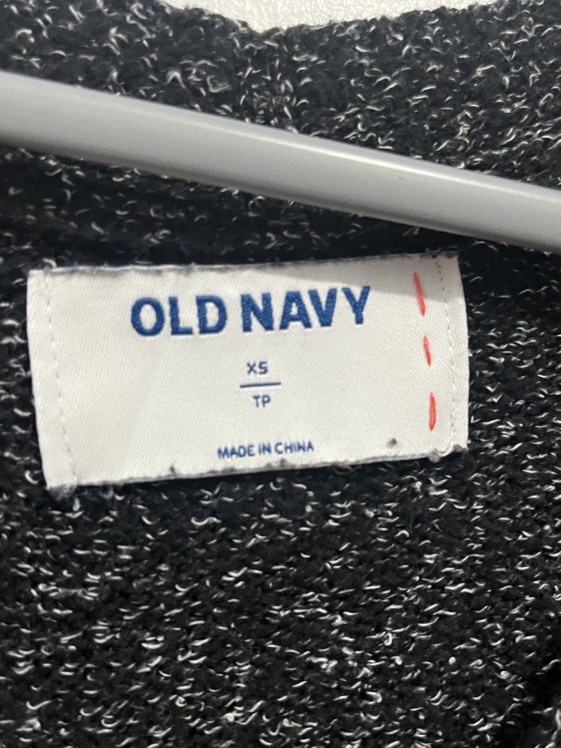 PAYDAY SALE! Old Navy Knitted Gray Cardigan (Category: Others Tops) located in Manila. Submitted by jhcollections (Listing ID 1459696797, Image 2). Description: Old Navy Knitted Gray Cardigan - XS on label but can fit upto medium - complete buttons - actual photos posted - j&t/grab/lalamove.