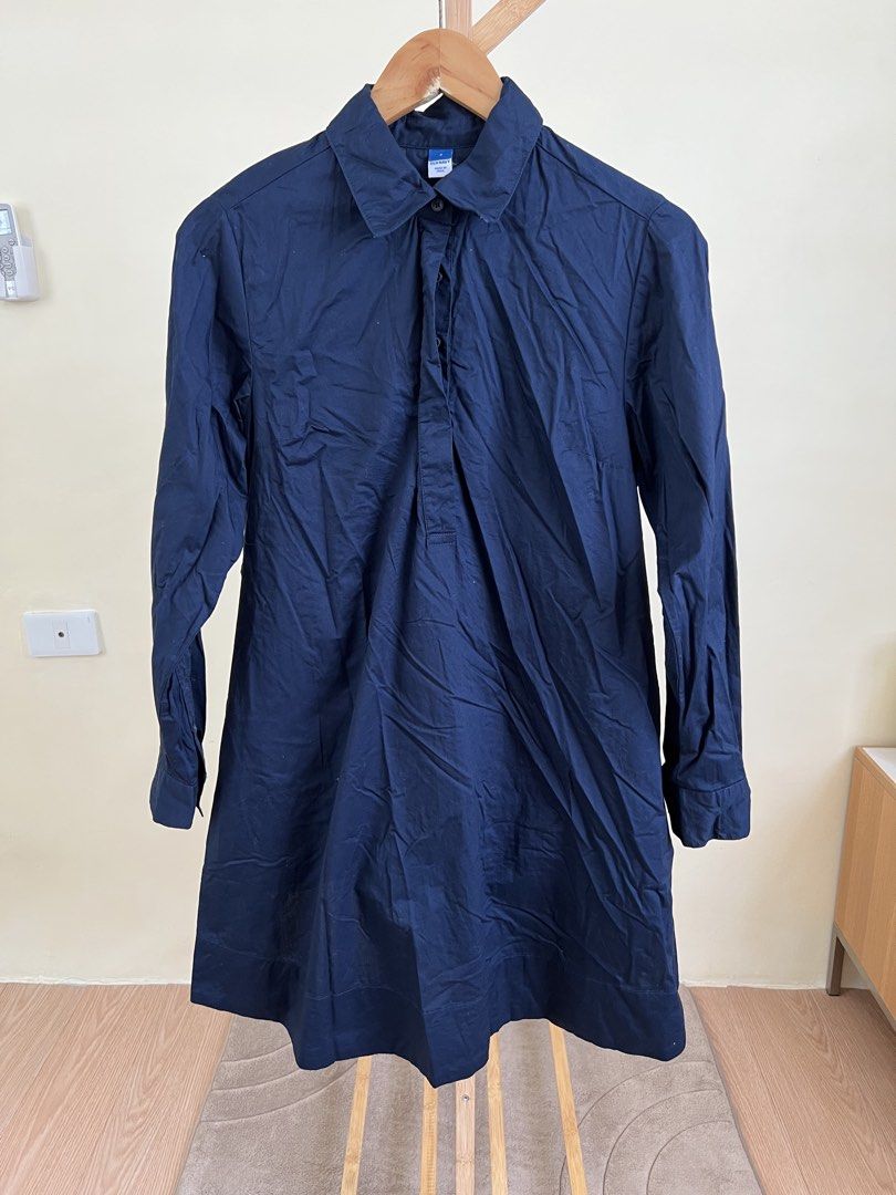 Old navy mini dress (Category: Dresses) located in Cavite. Submitted by akosishef (Listing ID 1459770110, Image 2). Description: Good condition Shipping sched: every weekends only due to work schedule Fit to S-M frame Mop: gcash Courier: jnt.