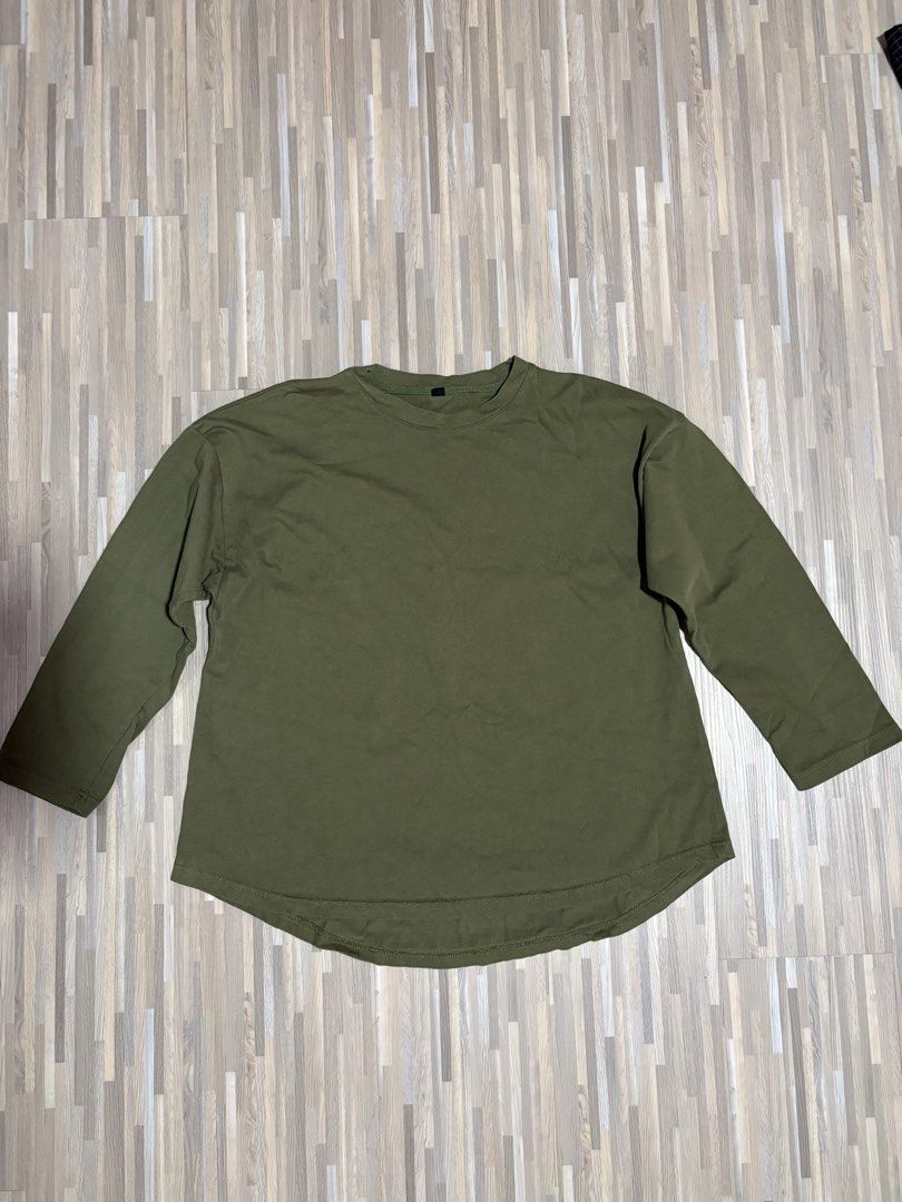Olive basic top (Category: Blouses) located in Singapore. Submitted by shopaholic6483 (Listing ID 1459831317, Image 1). Description: Worn once Mailing $3.50 FAST DEAL $5.