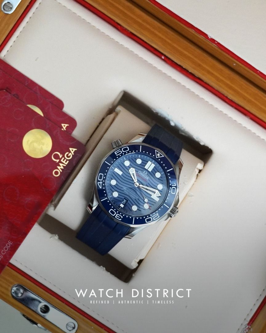 OMEGA SEAMASTER DIVER 300M “BOND SEAMASTER” (Category: Luxury Watches) located in Cebu City. Submitted by watchdistrict.ph (Listing ID 1459745058, Image 2). Description: Omega Seamaster Diver 300M Co-Axial Master Chronometer Ref no.: 210.32.42.20.03.001 (2021) Case size: 42mm Movement: Cal. 8800 Condition: 9/10 Inclusions: Inner and Outer Box, Master Chronometer Card, Pictograms Card, Warranty Card, Manual Price: 265,000 Cebu location. Can ship n