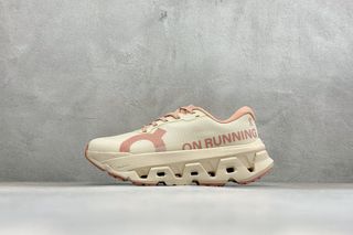 (Category: ) located in . Submitted by shoes_shop. (Listing ID 1459881122, Image 1). Description: .