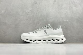 (Category: ) located in . Submitted by shoes_shop. (Listing ID 1459882297, Image 1). Description: .