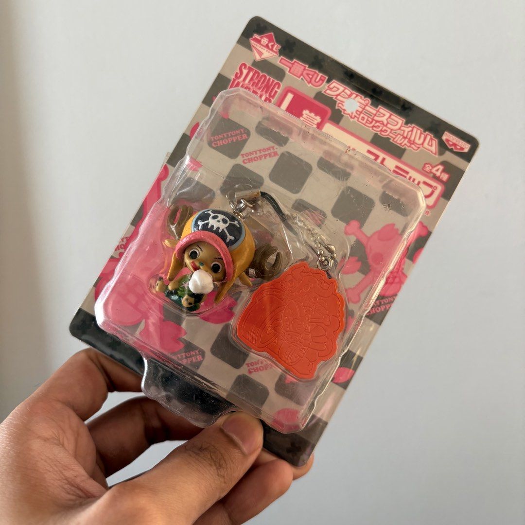 One Piece Chopper Keychain & Mini Figure Set (Category: Designer & Blind Box Toys) located in Manila. Submitted by tj.merch (Listing ID 1459753096, Image 1). Description: - Authentic Ichiban Kuji & Banpresto One Piece Chopper collectibles - Includes keychains and mini figures - Features Chopper in various outfits and with different accessories - All items are brand new and in their original packaging - Ideal for One Piece fans and collectors.