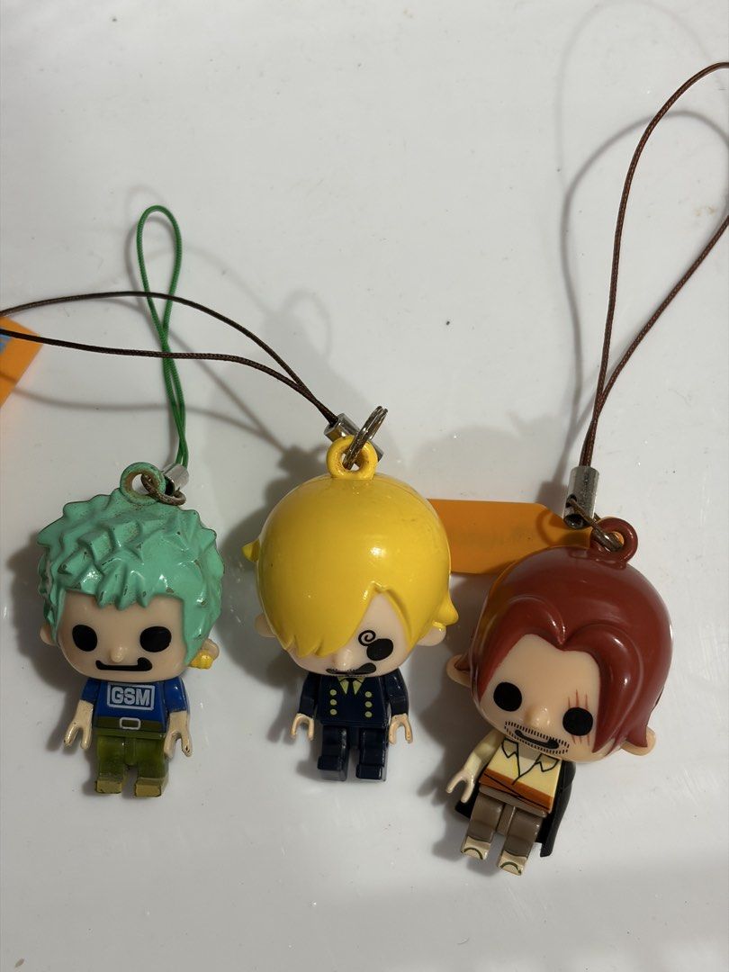 One Piece Figure Keychain Set (Category: Figurines & Statues) located in Placer. Submitted by zeegunda.mano (Listing ID 1459786024, Image 2). Description: See pics for closer deets Buy 5 for 230.
