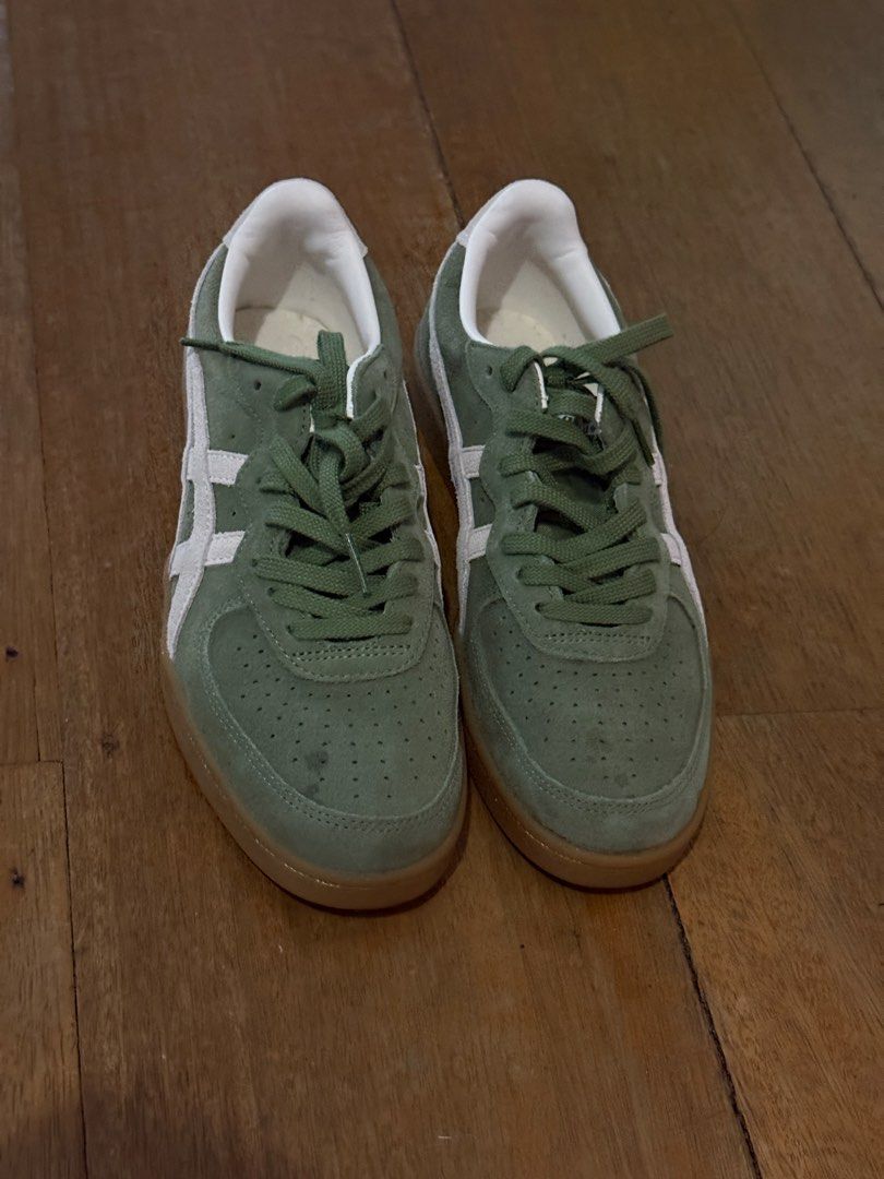 Onitsuka Tiger GSM Moss/White Sneakers (Category: Sneakers) located in Marikina City. Submitted by cbcloset (Listing ID 1459789629, Image 3). Description: - Onitsuka Tiger GSM Sneakers - Color: Moss Green with White Stripes - Features: Gum Sole - Size: 39 EUR / 24.5 CM - Includes: Original Box - Ideal for: Casual Wear.