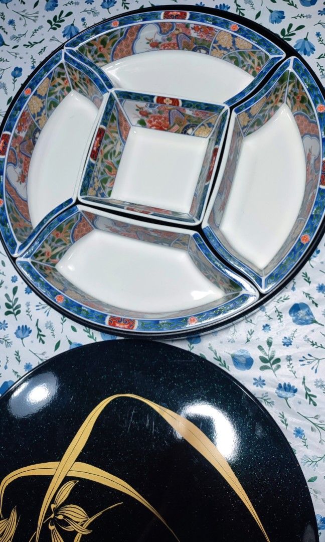 Oriental Lazy Susan (Category: Dinnerware & Cutlery) located in Mandaluyong City. Submitted by lalahhome (Listing ID 1459899034, Image 1). Description: 14" diameter oriental lazy susan some scratches in the bento case ceramics inside are good as new.