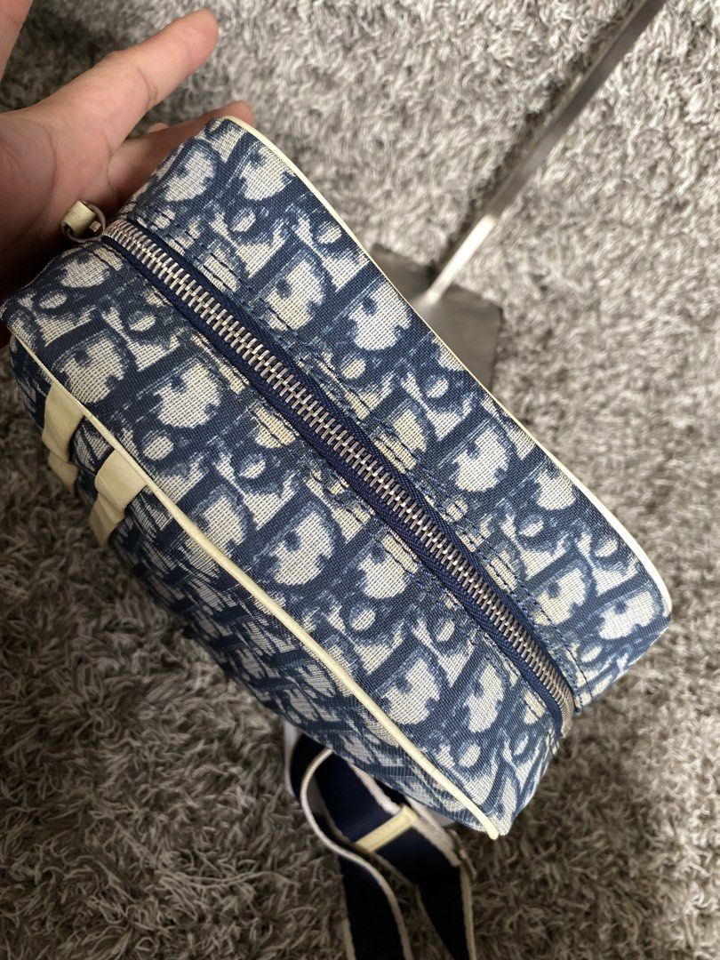 Orig vintage Dior sling (Category: Luxury Accessories) located in Tagum. Submitted by amarasluxbag (Listing ID 1459733516, Image 2). Description: Good condition Minimal yellow stain Good condition Small o med size na yata to .
