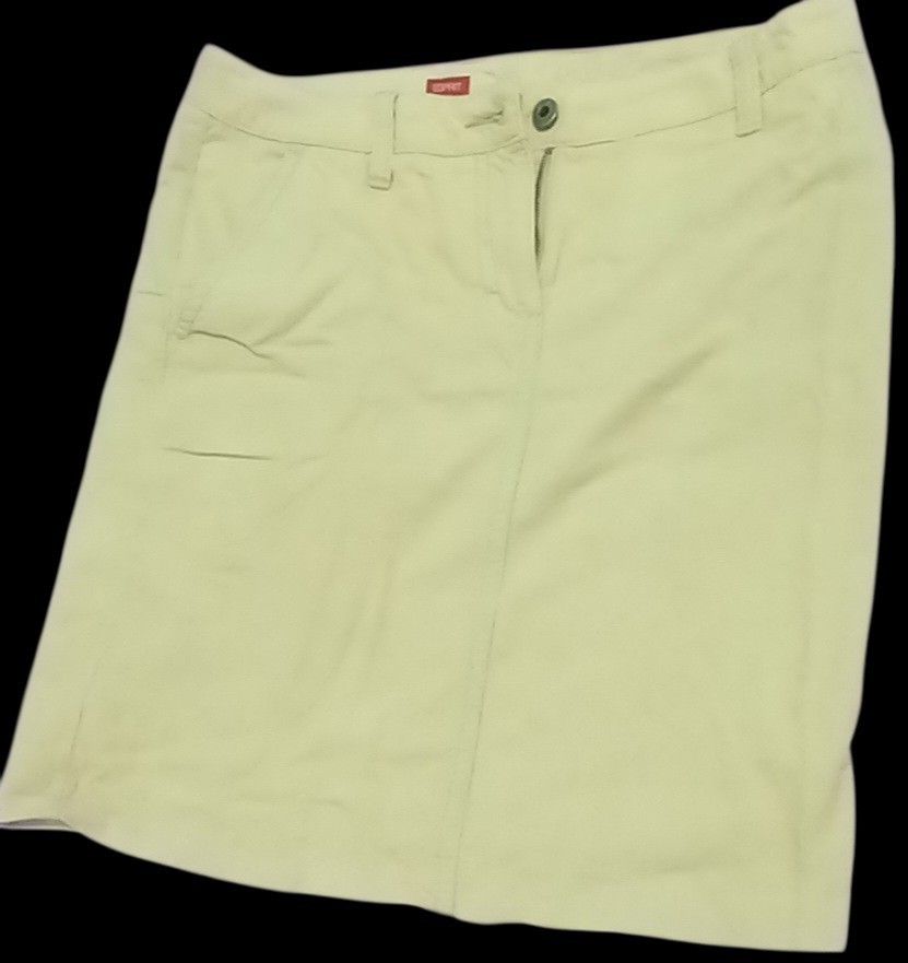Original branded ESPRIT skirt (Category: Skirts) located in Las Pinas. Submitted by mixshoppe (Listing ID 1459792820, Image 1). Description: .