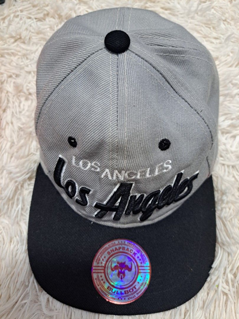 Original caps (Category: Caps & Hats) located in Quezon City. Submitted by kimlynandaya (Listing ID 1459795938, Image 3). Description: ORIGINAL MLB CAPS 1ST PRICE:200 SIZE:S-M BRAND:STEELO 2ND PRICE:100 SIZE:S-M BRAND:BULLGOT 3RD PRICE:399 SIZE:S-M BRAND:NEW ERA 4TH PRICE:499 SIZE:M-L BRAND:MLB 6TH PRICE:399 SIZE:S-M BRAND:MARVEL.