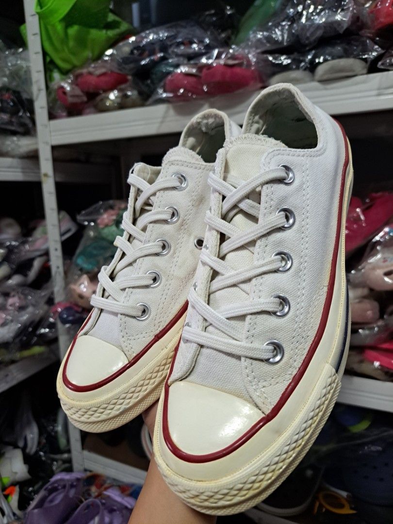 ORIGINAL CONVERSE SHOE ADULT (Category: Sneakers) located in Quezon City. Submitted by kimlynandaya (Listing ID 1459739990, Image 3). Description: ORIGINAL CONVERSE SHOES FOR ADULT M:3 W:5 UK:3 EUR:35 CM:22 .