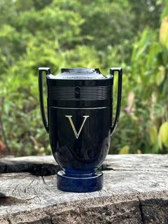 (Category: ) located in . Submitted by aiscentperfume (Listing ID 1459893488, Image 1). Description: .