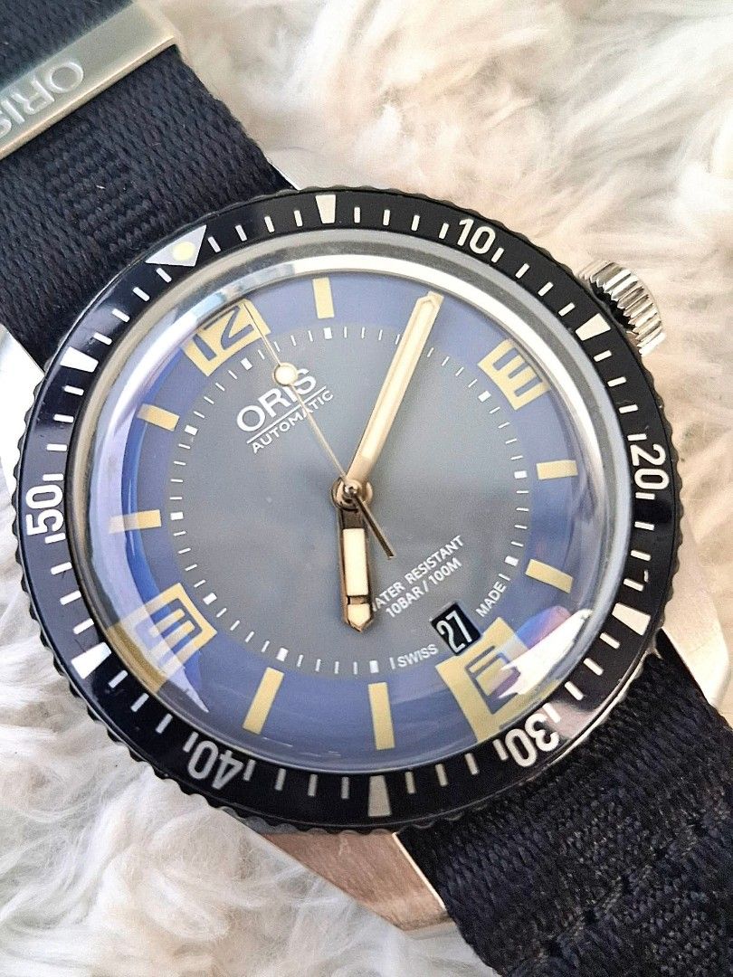 Oris Automatic Diver 65 (Category: Luxury Watches) located in Antipolo. Submitted by 48watches (Listing ID 1459693213, Image 3). Description: CLAIM THIS PIECE❗️❗️❗️ Oris diver sixty five ( Rare dial color ) Ref : 01 733 770 74065 Dize : 40mm Dial : Deauville blue - grey Movement : Oris 733 Year : Approx 2010 - 2015 Condition : 9 / 10 Inclusion : watch GRAB this for only : 49,000 php.