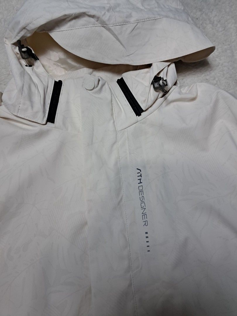 Outdoor women's jacket rain jacket (Category: Coats, Jackets and Outerwear) located in Baguio. Submitted by mishmashfritz (Listing ID 1459813426, Image 2). Description: like new, thrifted needs wash, with min. washable stain, large on tag, see dimes for reference, detachable hood, cream, with light floral design, water repellent, 2 way closure, adjustable hood, extended brim/hood.