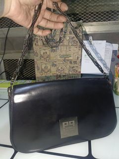 (Category: ) located in . Submitted by elevens_online_thrift_shop (Listing ID 1459752726, Image 1). Description: .