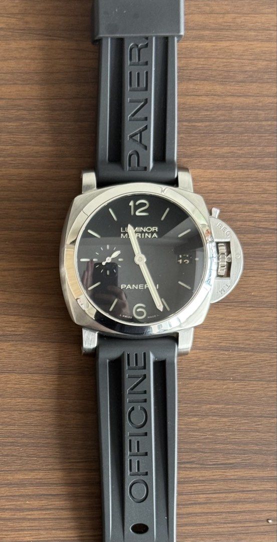 Panerai Luminor Marina 42mm (Category: Men's Watches) located in Manila. Submitted by watchguyph (Listing ID 1459734643, Image 1). Description: Panerai Luminor Marina PAM392 42mm 2014 Full set Condition 9.8/10 Pm for inquiries .