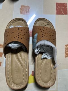 (Category: ) located in . Submitted by graceeeeee_ (Listing ID 1459742902, Image 1). Description: .
