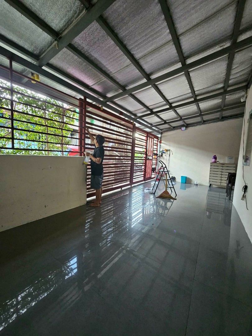 Pasalo (Category: House & Lot) located in Tanauan. Submitted by brave.jessie (Listing ID 1459796798, Image 3). Description: RUSH PASALO‼️Location Ecoverde Homes, Banjo East, Tanauan City Batangas. Baka po may interested sa pasalo thru Pagibig po, first owner kami. RUSH PASALO!! Location: Ecoverde homes,Banjo East tanauan city batangas First owner 👉8 years na nahulugan, monthly amort is 5,700 lang. Fully renovated. 👉 Titirhan nalang May terrece 