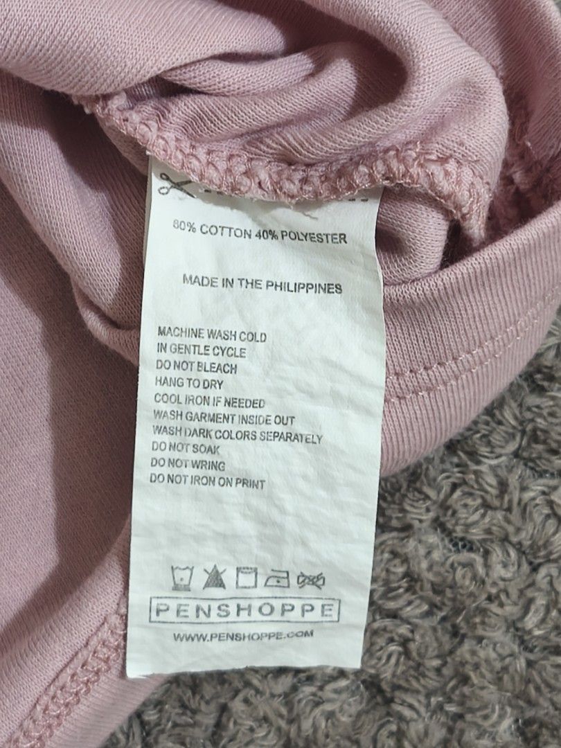 Penshoppe Nocturne Graphic Shirt (Category: Shirts) located in Dagupan City. Submitted by tel.yna (Listing ID 1459860117, Image 3). Description: Penshoppe Graphic Shirt 🌟Size XXL 🌟 Perfect for plus size girlies or if you just want an oversized shirt 🌟 Penshoppe 🌟No issue MOP: Bank transfer MOD: J&T 📍Pangasinan.
