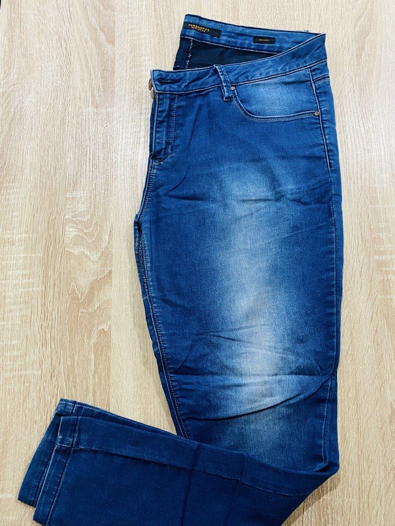 PENSHOPPE Skinny Jeans (Category: Jeans) located in Indang. Submitted by matilde.sshop (Listing ID 1459874189, Image 1). Description: - PENSHOPPE blue skinny jeans - Classic denim wash with subtle fading - Comfortable fit for all-day wear - Perfect for everyday outfits.