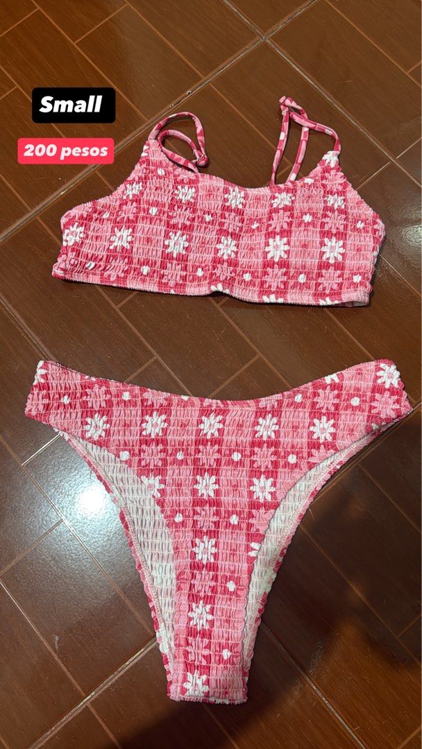 Pink floral bikini set (Category: Bikinis & Swimsuits) located in Malabon City. Submitted by coleenfern_ (Listing ID 1459898159, Image 1). Description: .