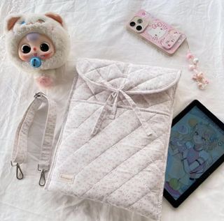 (Category: ) located in . Submitted by ninniej_ (Listing ID 1459833875, Image 1). Description: .