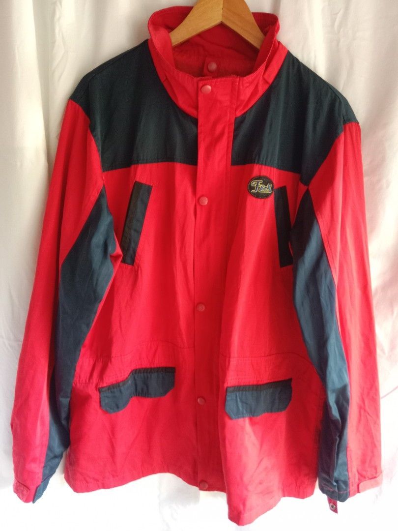 plain red and navy blue oversize windbreaker jacket (Category: Coats, Jackets and Outerwear) located in Bontoc. Submitted by irene_banganan (Listing ID 1459865018, Image 1). Description: plain red and navy blue oversize windbreaker jacket size xxl 180/88A shoulder: 40" wide | 34" long fully lined, makapal, mabigat well made, complete buttons no flaws, excellent condition.