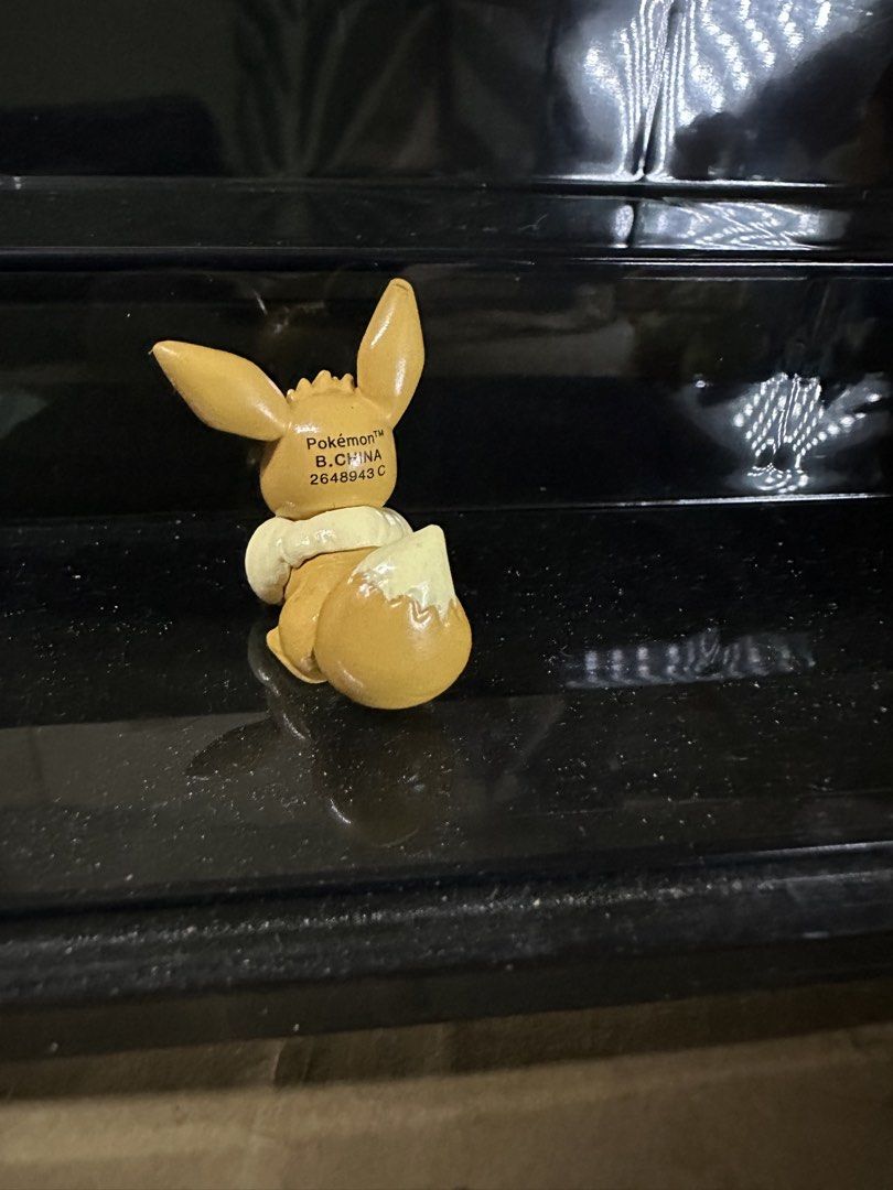 Pokemon Eevee Mini Figurine (Category: Figurines & Statues) located in Quezon City. Submitted by randomtoychests (Listing ID 1459758775, Image 3). Description: .