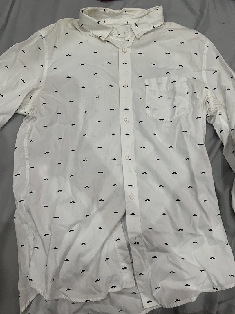 Polo Bundle (Category: Tshirts & Polo Shirts ) located in Bulacan. Submitted by iyahxye (Listing ID 1459866996, Image 1). Description: size medium all.