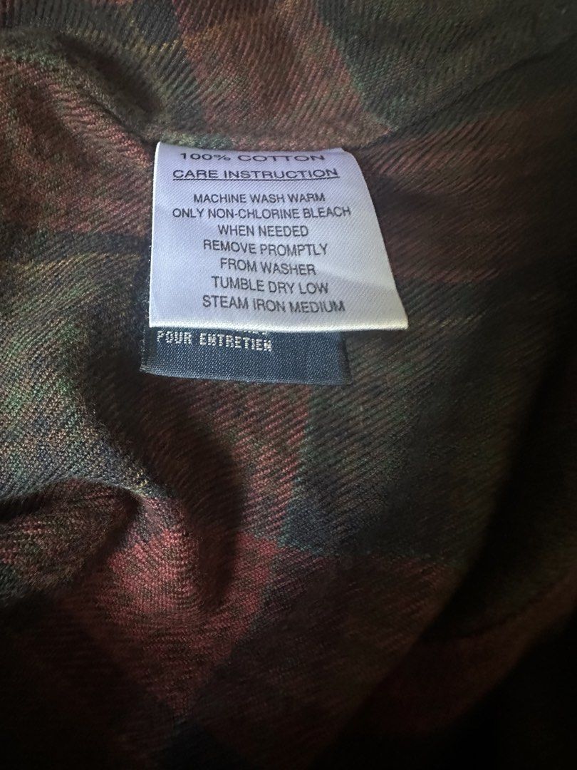 Polo Ralph Lauren Long Sleeves (Category: Formal Shirts) located in Manila. Submitted by got_loots (Listing ID 1459828576, Image 3). Description: WTS❗️❗️❗️ Polo Ralph Lauren Long Sleeves Plaid-Checkboard cotton In Good Condition 9/10 Dimes: 19x26 ₱600 Only .