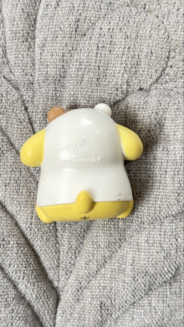 Pompompurin hard plastic vinyl figure (Category: Designer & Blind Box Toys) located in Calamba. Submitted by cur8d (Listing ID 1459780935, Image 2). Description: .