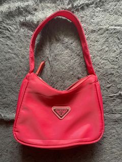 (Kategori: ) berada di . Dikirim oleh cataleyastore (ID iklan 1459799225, Gambar 1). Deskripsi: .