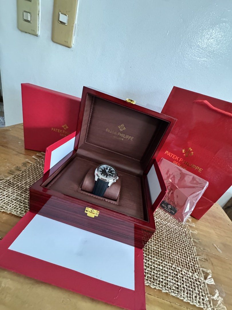 P@TEK AQUANAUT (With original box) (Category: Men's Watches) located in Manila. Submitted by stefanotolentino (Listing ID 1459713847, Image 3). Description: Comes with the box and papers Pre order! Will be received witin 2-4 days (shipped from visayas —> metro manila) .