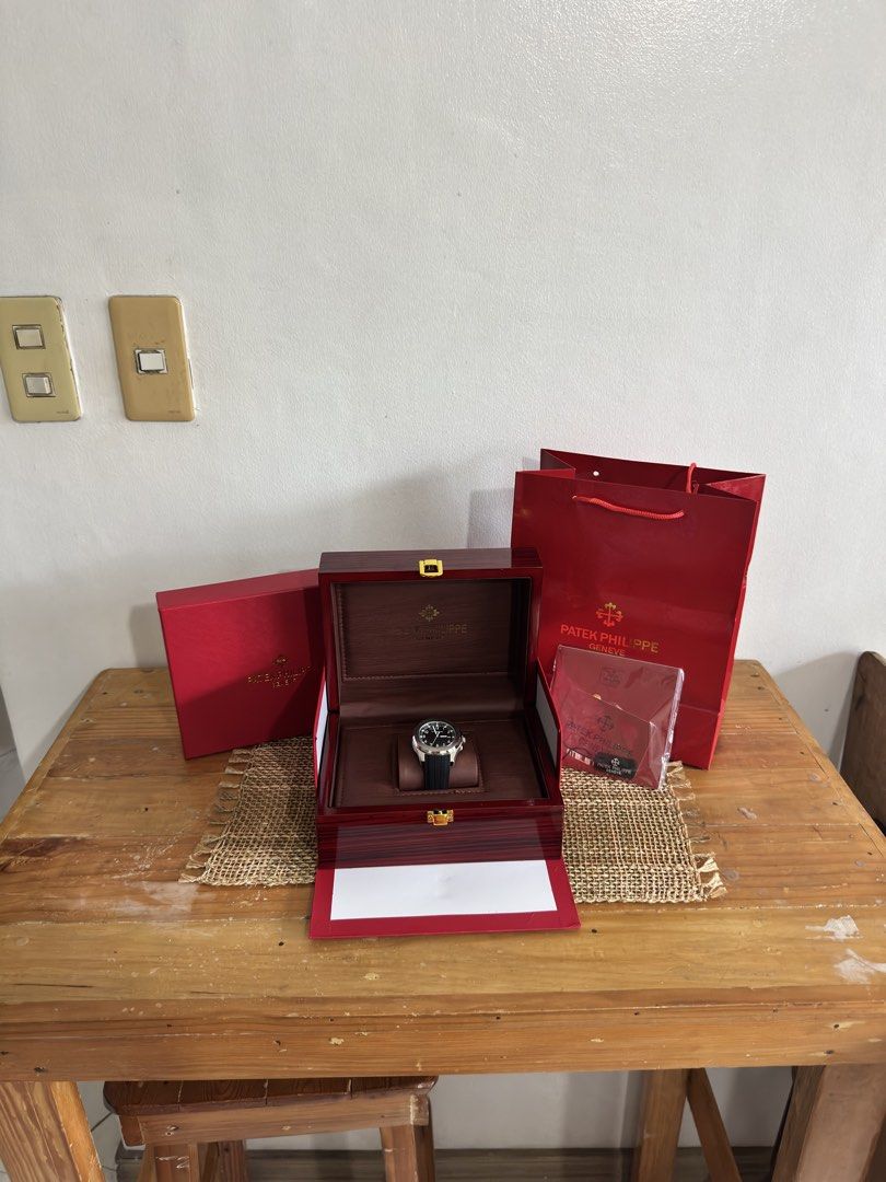P@TEK AQUANAUT (With original box) (Category: Men's Watches) located in Manila. Submitted by stefanotolentino (Listing ID 1459713847, Image 1). Description: Comes with the box and papers Pre order! Will be received witin 2-4 days (shipped from visayas —> metro manila) .