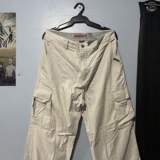 (Category: ) located in . Submitted by shosellthrift (Listing ID 1459764291, Image 1). Description: .