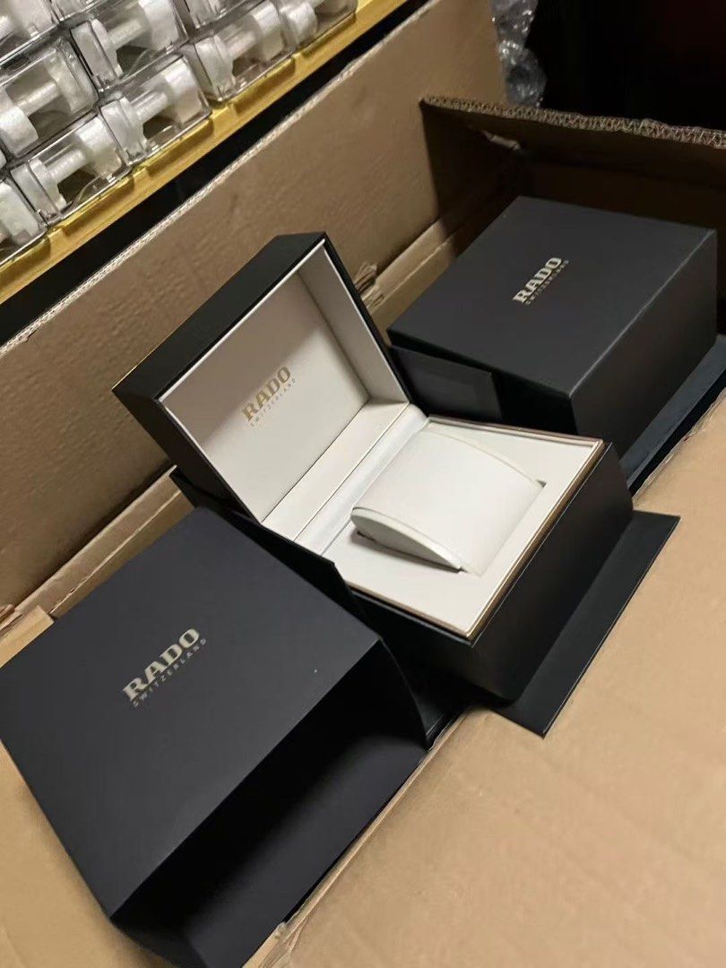 Rado watch box (Category: Luxury Watches) located in Manila. Submitted by noah.kock1914 (Listing ID 1459852998, Image 3). Description: Brand new, unused genuine Rado box. Price is for 1 piece. Wholesale available. Shipping fee not included..