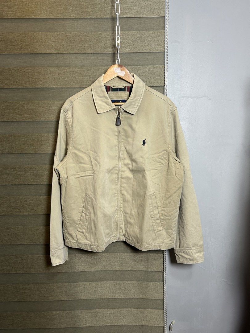 Ralph Lauren beige jacket (Category: Coats, Jackets and Outerwear) located in Santa Ana. Submitted by thrift.sanctuary (Listing ID 1459820649, Image 1). Description: Best fits L-xl 26,23 No issue, needs rewash since fresh from uae box.