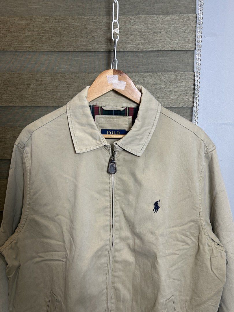Ralph Lauren beige jacket (Category: Coats, Jackets and Outerwear) located in Santa Ana. Submitted by thrift.sanctuary (Listing ID 1459820649, Image 2). Description: Best fits L-xl 26,23 No issue, needs rewash since fresh from uae box.