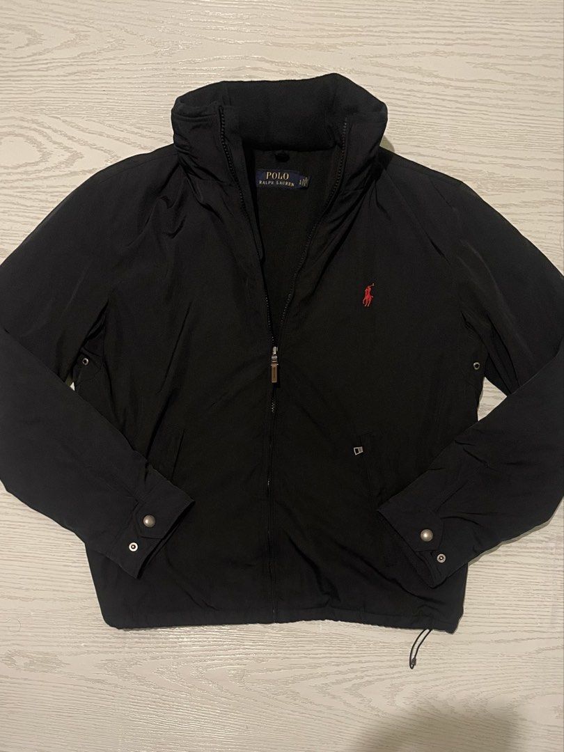 Ralph Lauren Windbreaker Jacket (Category: Coats, Jackets and Outerwear) located in Manila. Submitted by karlthrift922 (Listing ID 1459796962, Image 3). Description: Large size Excellent condition No issue Packable hood.