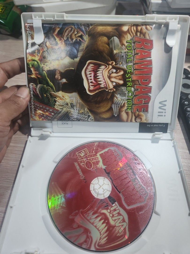 Rampage Total Destruction Nintendo Wii Game (Category: Nintendo) located in Quezon City. Submitted by gwift (Listing ID 1459778328, Image 3). Description: - Game: Rampage Total Destruction for Nintendo Wii - Playable Characters: George, Lizzie, and Ralph - Gameplay: Smash and punch your way through cities, destroying buildings and collecting power-ups. - Age Appropriateness: Fun for all ages - Condition: Includes game disc and case -selling based