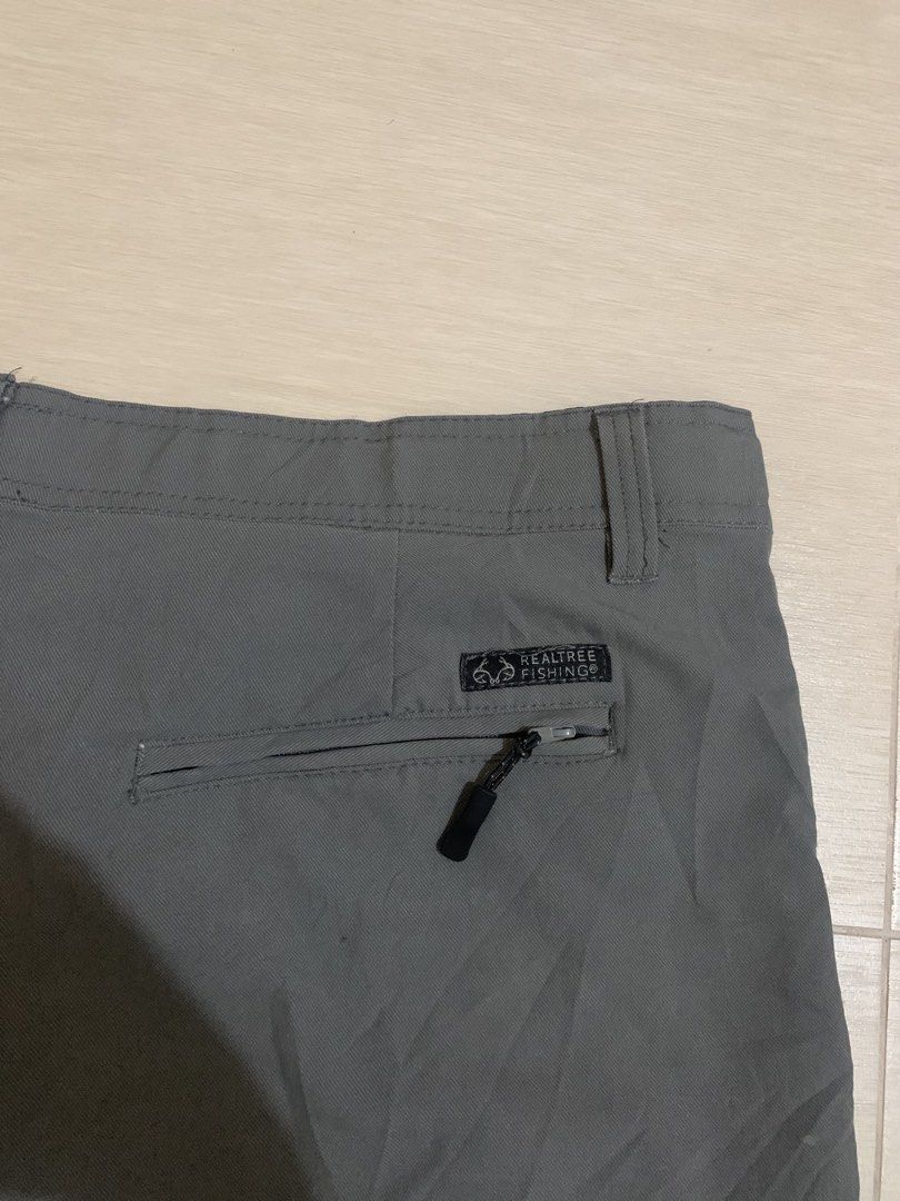 Realtree 5 pocket shorts (Category: Activewear) located in Legazpi City. Submitted by jaysx666 (Listing ID 1459870504, Image 2). Description: Size 36 Like new condition Very nice fabric.