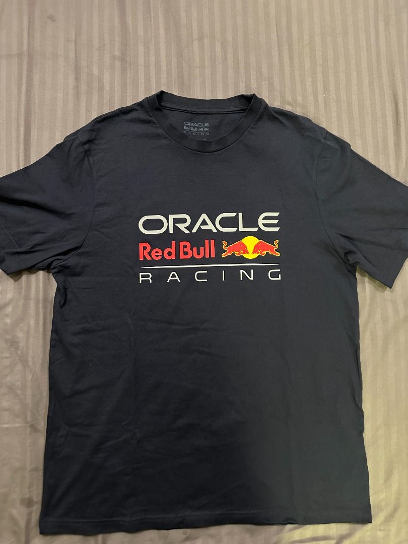 Red Bull Racing T-Shirt (Category: Activewear) located in Pagadian. Submitted by jaynotryan (Listing ID 1459802781, Image 2). Description: 🏎️ FOR SALE! 🏎️ Red Bull Racing T-Shirt 🔵🔴 ✅ Used once 📏 Size: Large 💰 ₱1,000 Free shipping Good as new! 📩 PM if interested..