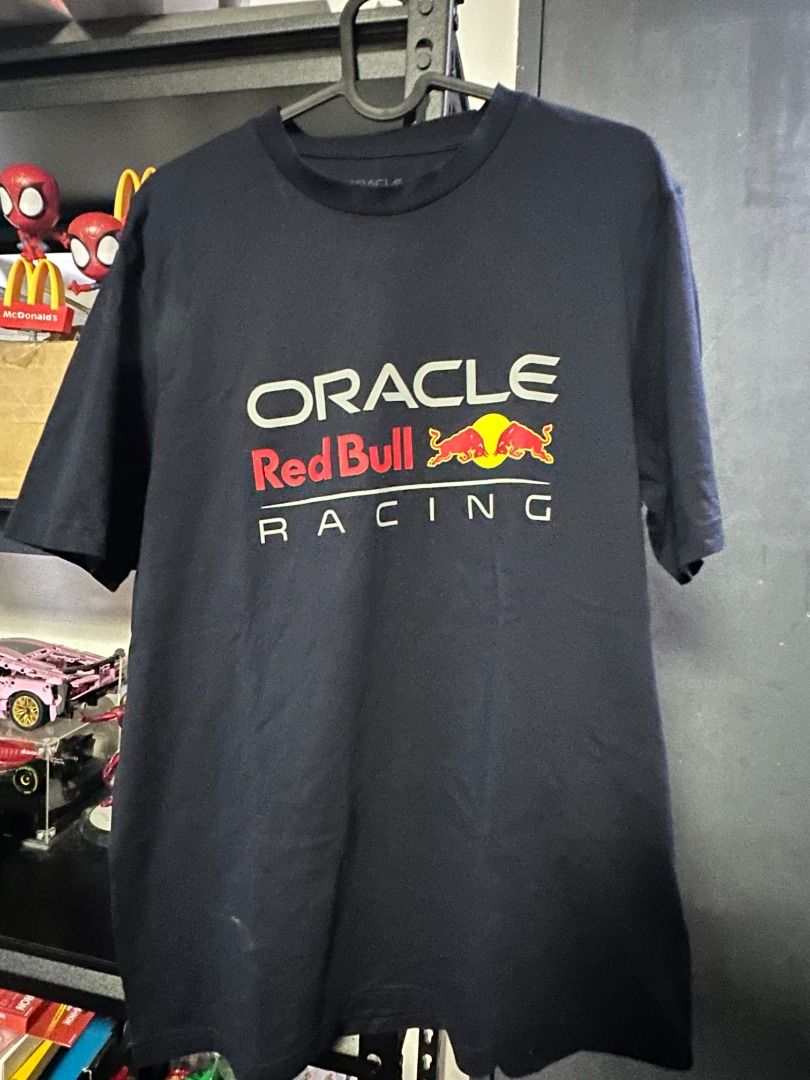 Red Bull Racing T-Shirt (Category: Activewear) located in Pagadian. Submitted by jaynotryan (Listing ID 1459802781, Image 1). Description: 🏎️ FOR SALE! 🏎️ Red Bull Racing T-Shirt 🔵🔴 ✅ Used once 📏 Size: Large 💰 ₱1,000 Free shipping Good as new! 📩 PM if interested..
