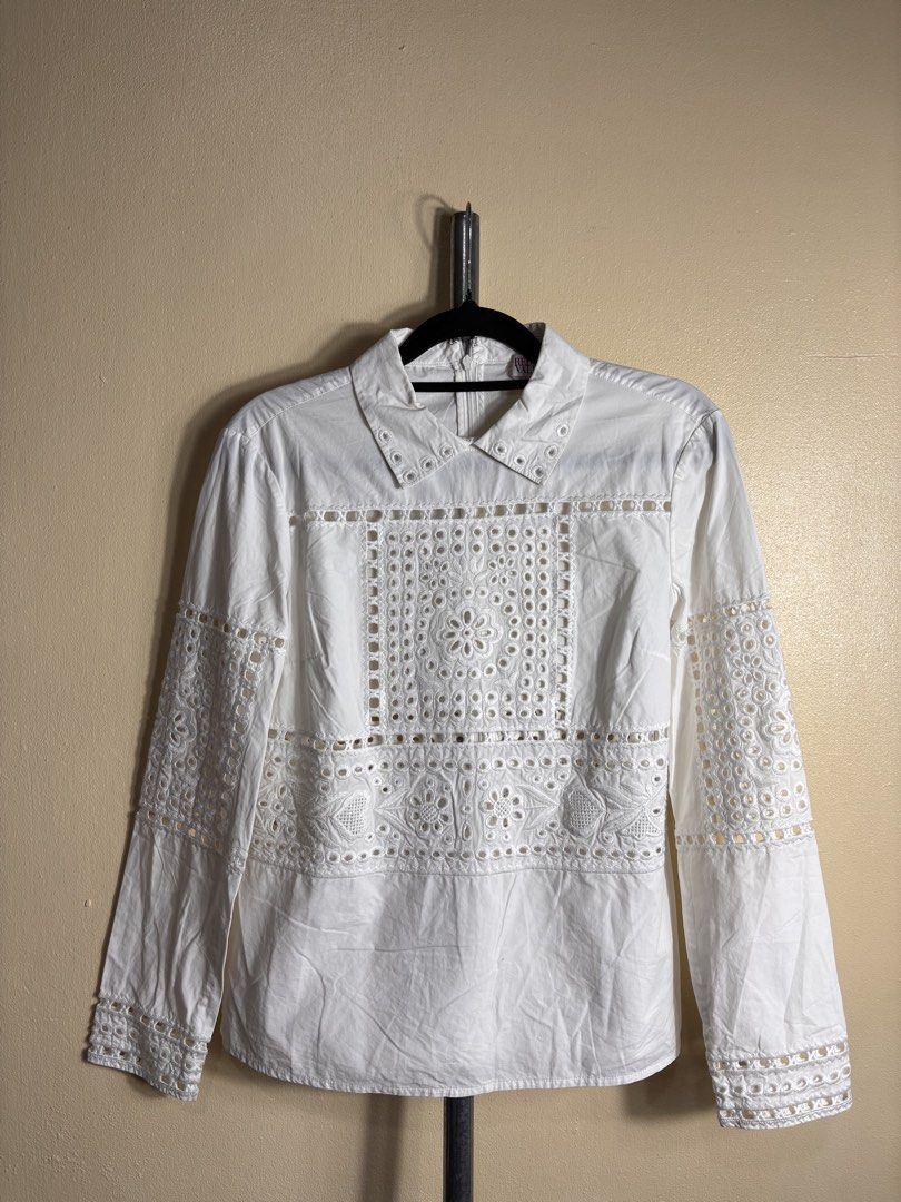 Red Valentino Embroidery Tops (Category: Longsleeves) located in Manila. Submitted by earlylifecrisis (Listing ID 1459899121, Image 1). Description: Sz 38 Condition 9/10 Measure it by inch Width: 16.5 Length: 22.5 Shoulder: 15.5 Sleeve:22 Bust: 12.5 Hem: 19.5 •Refund / Returns not allowed allowed •Please do check the dimensions size on labels sometimes are not accurate on the sizing •Ask me before purchasing.