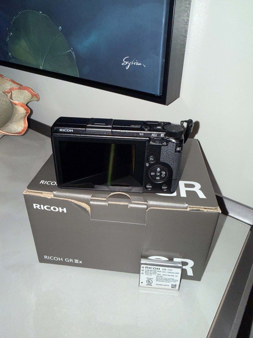 RICOH GR IIIx (Category: Cameras) located in Manila. Submitted by MrNotCool69 (Listing ID 1459754800, Image 2). Description: Ricoh GR IIIx Slightly used 80k srp sa mall With box no receipt Bought last year Manila area.
