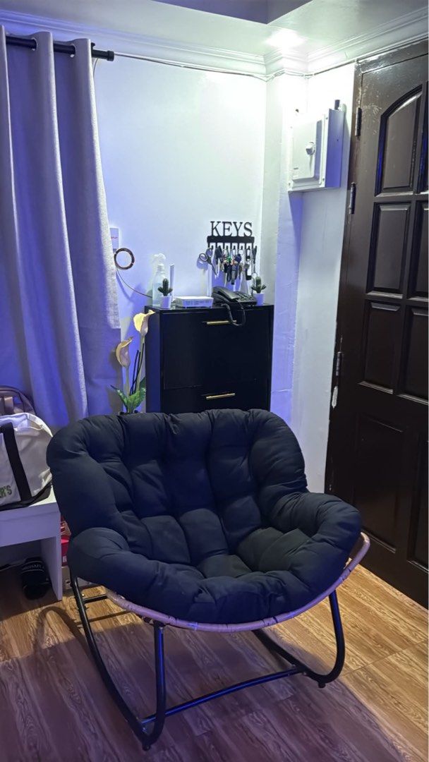 Rocking Chair (Category: Chairs) located in Taguig. Submitted by massenmarketplace (Listing ID 1459845001, Image 3). Description: RUSH Aesthetic rocking chair and pillows. For more details kindly PM. First come first serve only. 📍Taguig City.