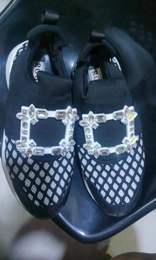 Roger vivier (Category: Sneakers & Footwear) located in Sindangan. Submitted by branden_line (Listing ID 1459844190, Image 1). Description: size 7.