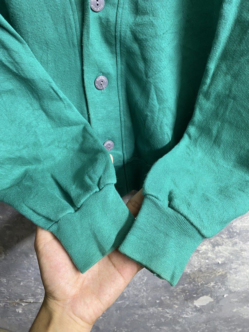 Russell Athletic Cardigan (Category: Coats, Jackets and Outerwear) located in Pasig City. Submitted by lumangkamisa (Listing ID 1459846088, Image 3). Description: Large on tag.