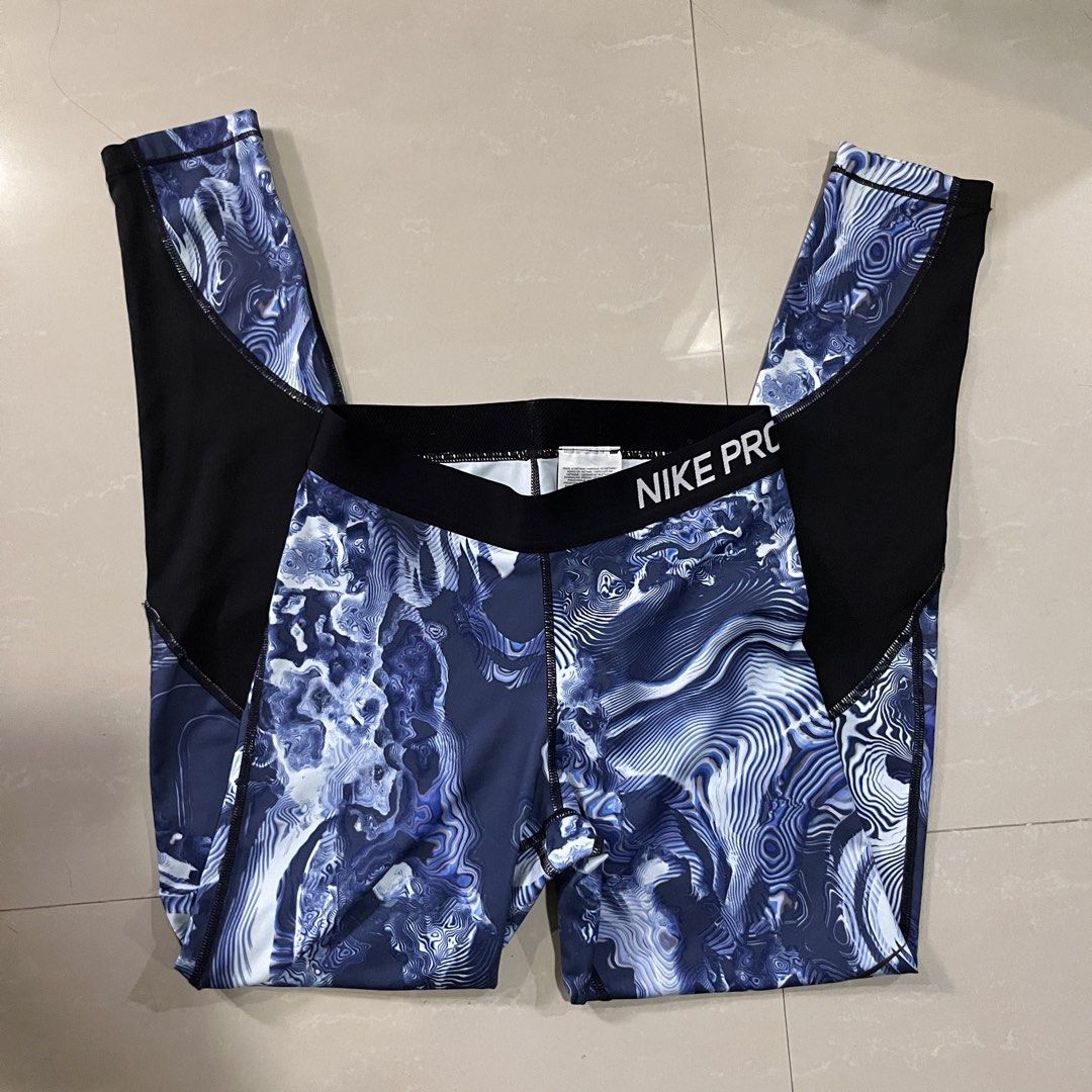 S NIKE PRO MARBLE PRINT WORKOUT COMPRESSION LEGGINGS RUNNING (Category: Activewear) located in Solano. Submitted by LilysDressShop (Listing ID 1459783132, Image 2). Description: small on tag xs-s .